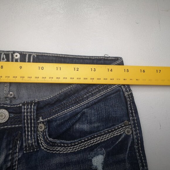 Hydraulic Girls Medium Wash Distressed Zipper & Button Closure Blue Jeans - Picture 8 of 10